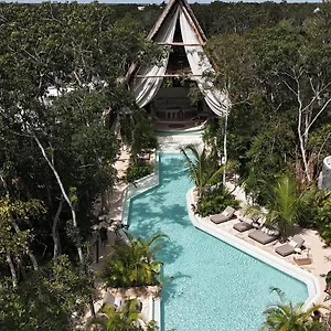 milam.tulum-hotels.net/